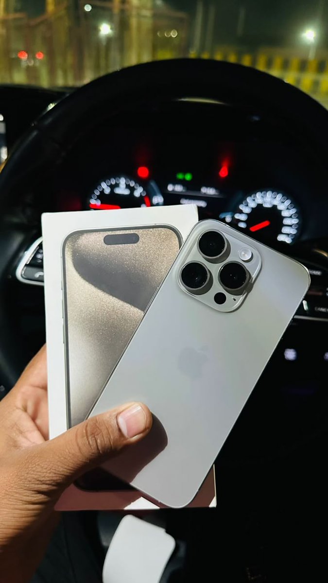 SeyVibezS tweet media