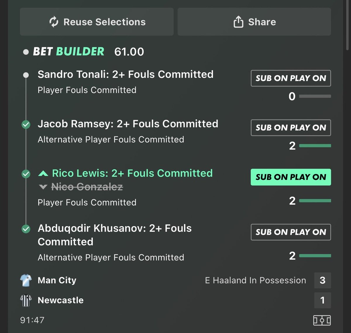 AverageJTips tweet media