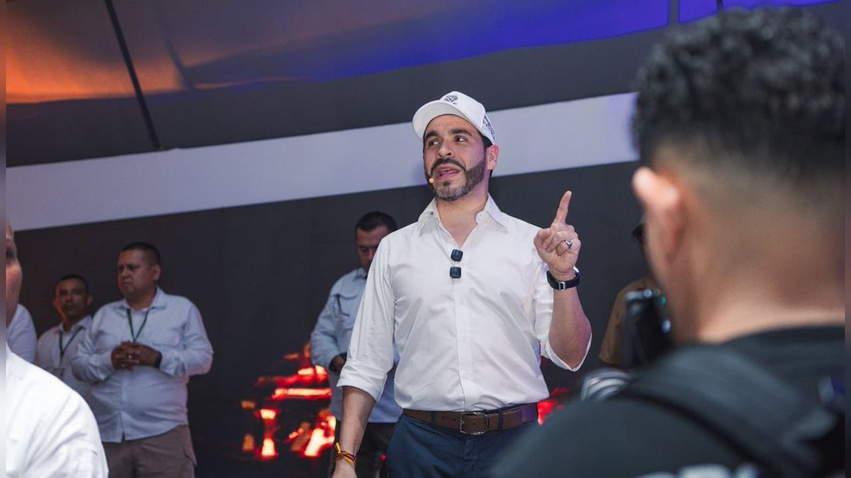 Abelardo De La Espriella Fan tweet media