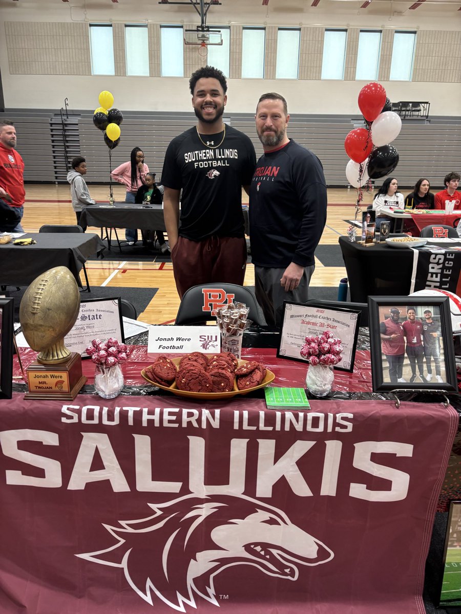 Sarah Mai tweet media