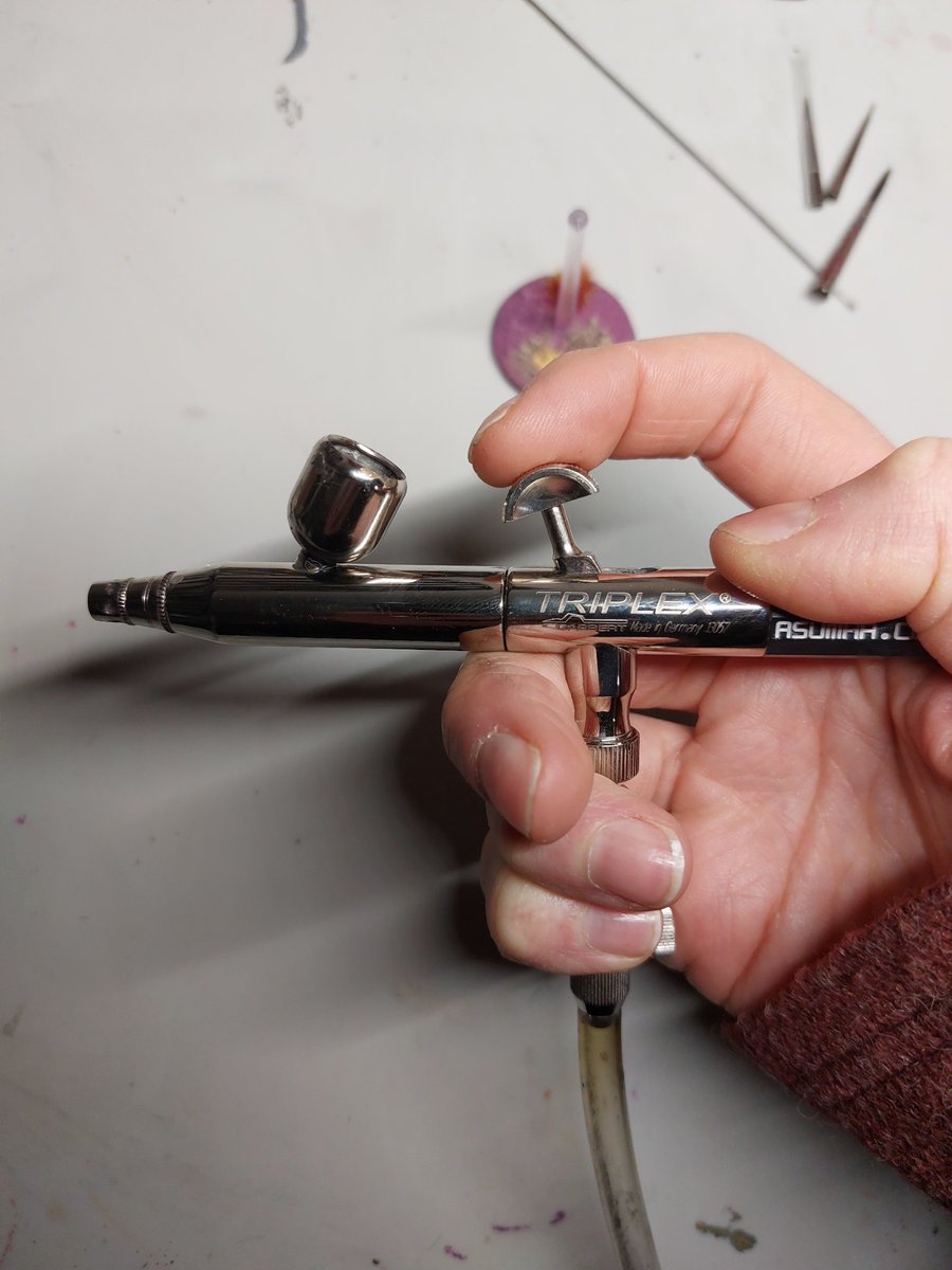 aurelie_schick's tweet image. And I thought... I can discover more &amp;gt; PXS Triplex #Airbrush. Automatic regulation. You simply pull the lever back, and the paint and air are automatically mixed.

protabletopart.com/shop/PXS-II-AI…