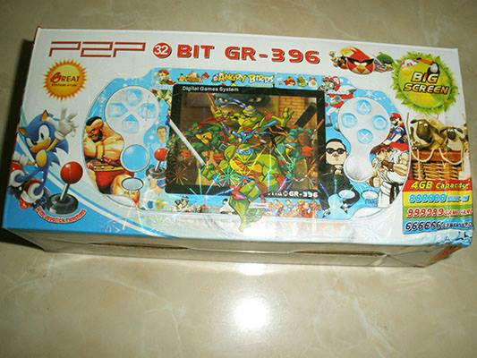 401_db's tweet photo. Added three versions of the GR-396 "PGP" released by Great aka PT. LRJ (Indonesia): 12Bit, 16Bit and 32 Bit. As is typical of Indonesian handhelds, the term "Bit" is not used in the usual sense. The 12 and 16 Bits are #famiclones, and the 32 Bit might be a GBA clone. https://t.co/6kaDKvHv8L