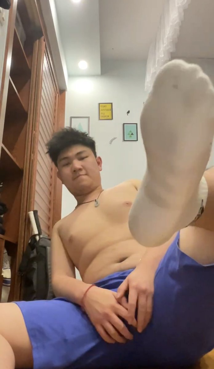 承承承 tweet media