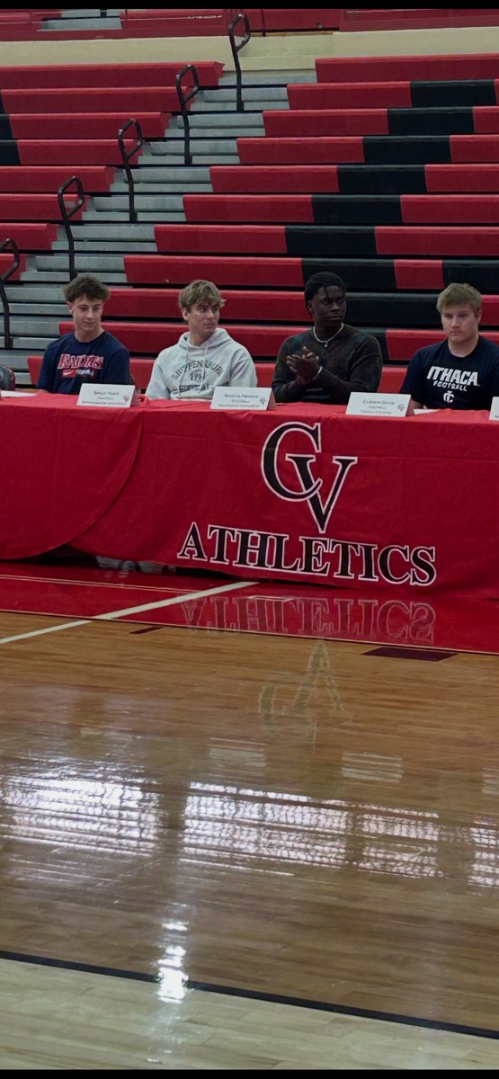 J Oswalt tweet media