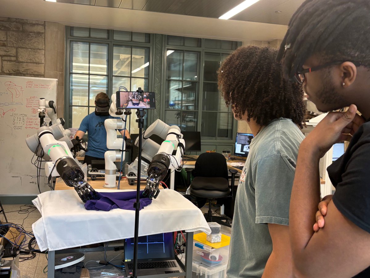 HAND ERC tweet media