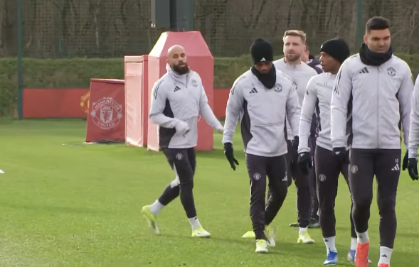 A few people have asked if I am worried about buying Mbeumo given he wasnt 100% at the end of the game...

He has been videoed in full training here so all looks to be ok!
youtube.com/watch?v=3NOXUB…