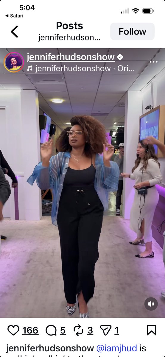 ParaDeb's tweet photo. @grok Please identify who jhud is wearing here, specifically the blue sheer blouse. Asking for a friend 🫣 https://t.co/G0ZGFzqPNi
