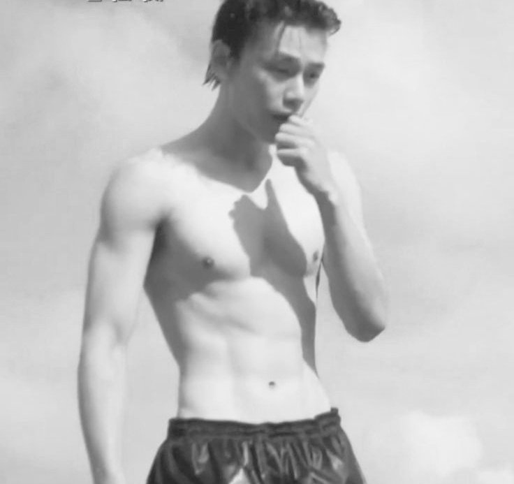 eriotrd's tweet image. his thinspo is so refreshing 2me