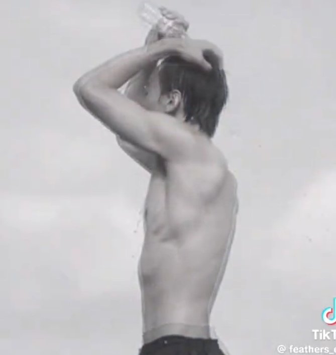 eriotrd's tweet image. his thinspo is so refreshing 2me