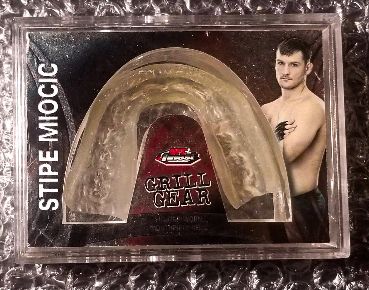 申し訳ないがこれはGame-usedじゃない方が良い