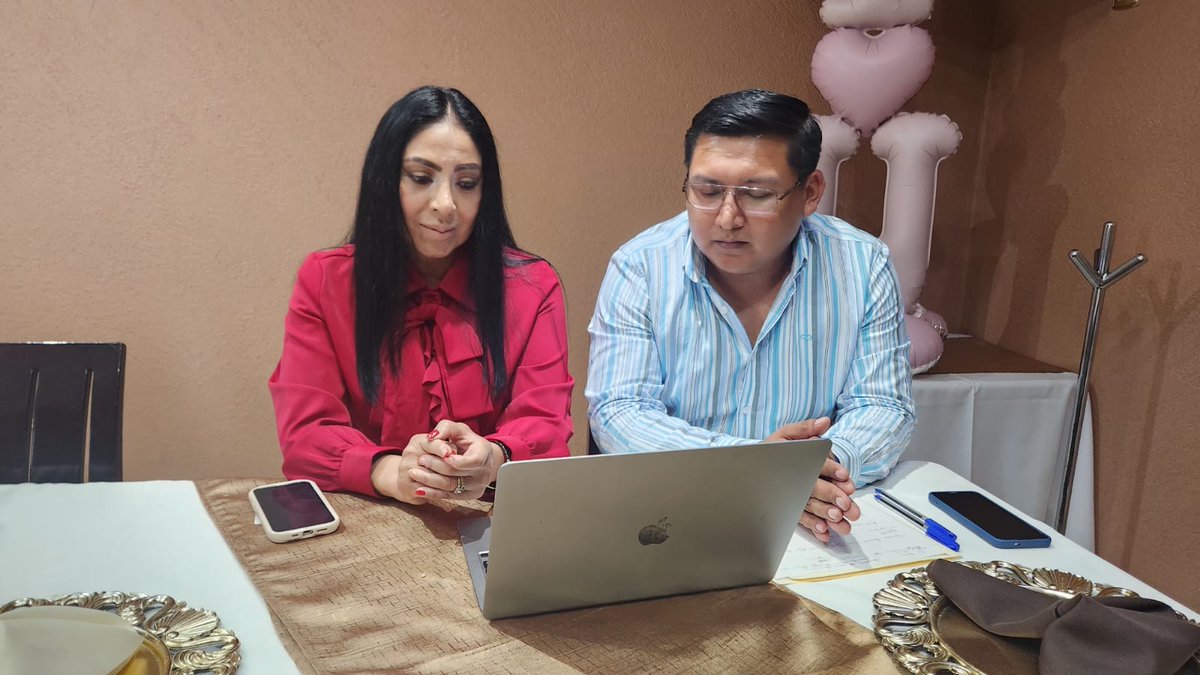 STyPSGuerrero's tweet photo. Para garantizar el respeto a los derechos laborales y humanos de las y los trabajadores agrícolas guerrerenses, siguiendo las políticas de la gobernadora @EvelynSalgadoP, la #STyPS, encabezada por @OmarEstradaBus, participó en una reunión virtual con autoridades laborales de BCS. https://t.co/ux0nz2OjEa