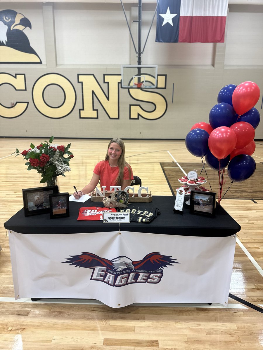 FHS Softball tweet media