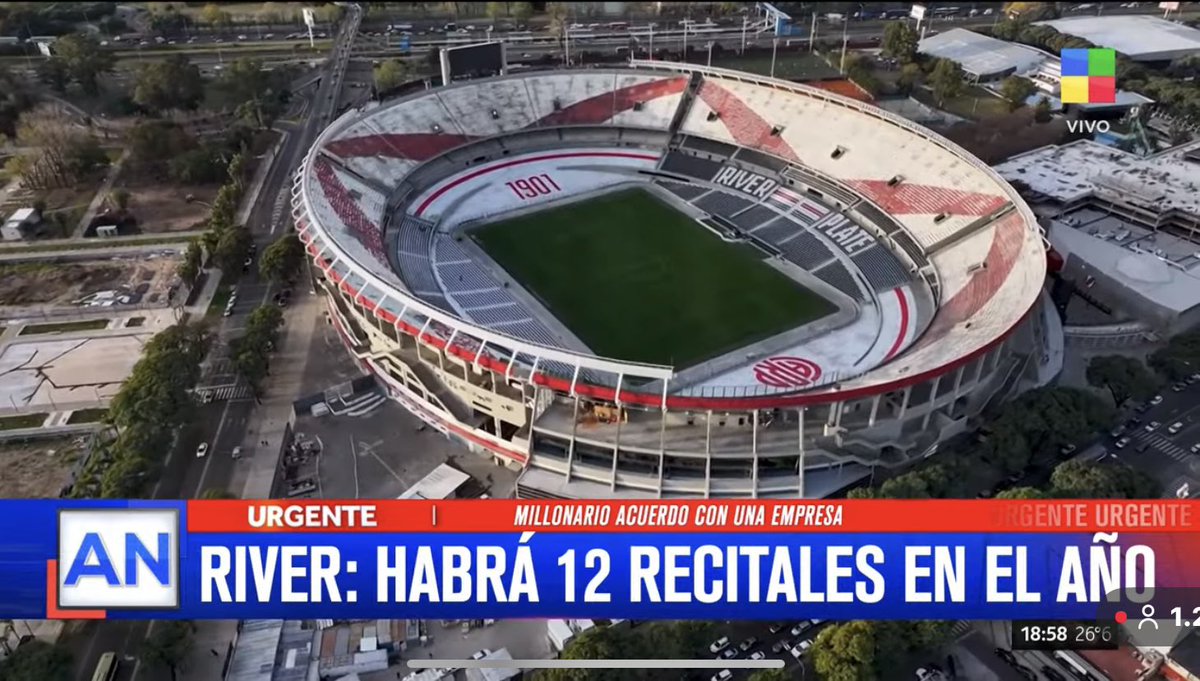 julia piojosa ⋆ über puber tweet media