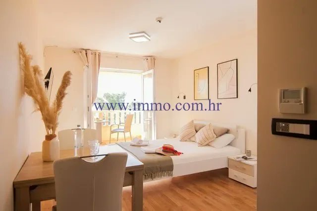 openluxeco's tweet photo. FOR SALE: BRAČ, HOTEL WITH POOL AT FIRST ROW TO SEA
€9.3M | Bol
43BR | 43BA
Listed by Immobilium et mobilium d.o.o.

https://t.co/lJHvrQLA4a

#LuxuryLiving #ItalyRealEstate https://t.co/xy3mdFj2IR