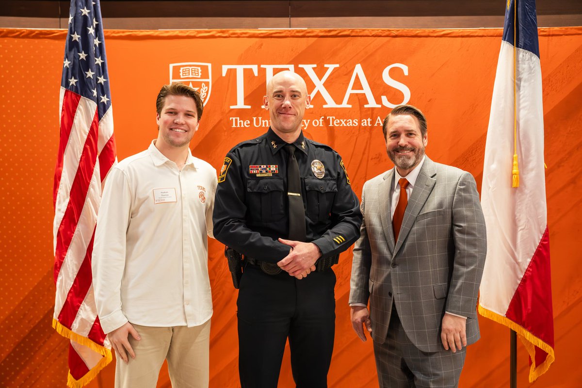 Jim Davis tweet media