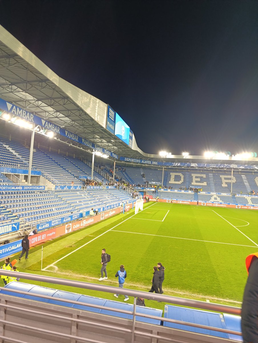 U 🇸🇪 tweet media