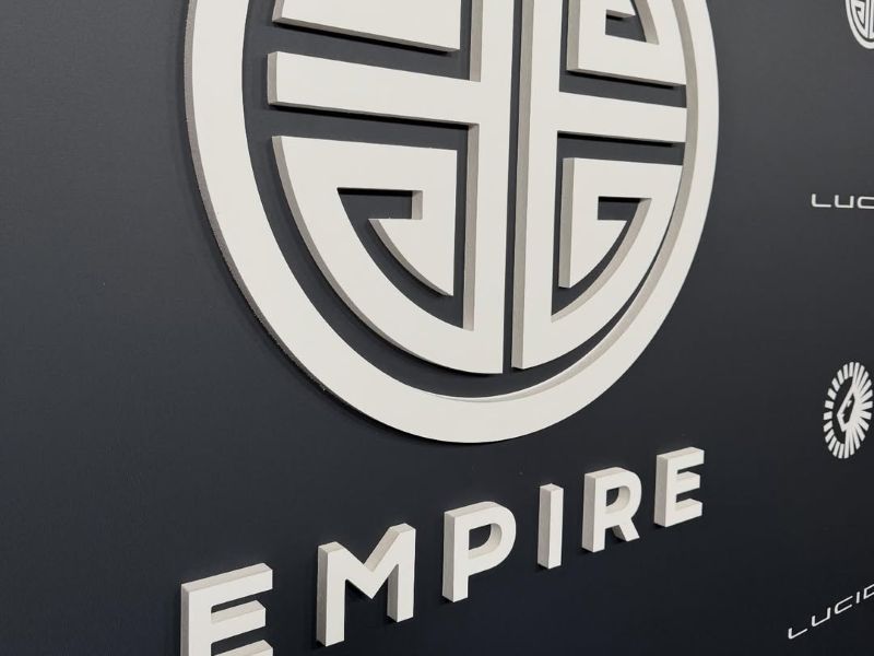 RedCarpetExpert's tweet photo. Here is a chic, modern black carpet arrival created for independent American record label Empire’s Grammy party.
https://t.co/RNLhG1Qbxi https://t.co/Zuihdnob1V