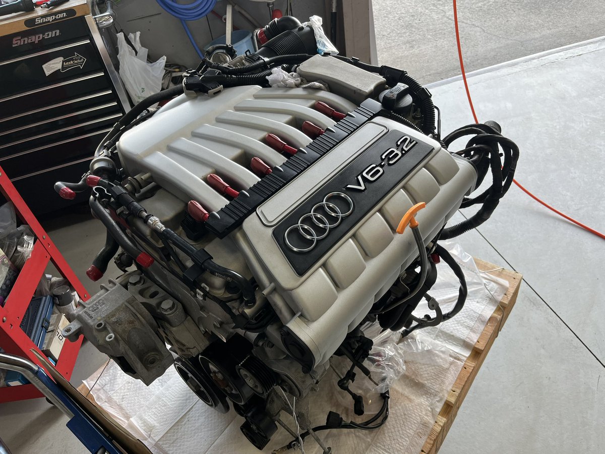 VAperformance tweet media