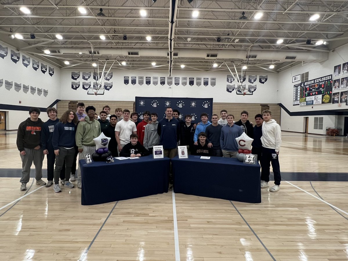 HudsonOHSports's tweet photo. Brennan Funyak
University of Mount Union
Football
@RollHudFootball 
@MountUnionFB 
#ExplorerPride https://t.co/tog25B2YeM