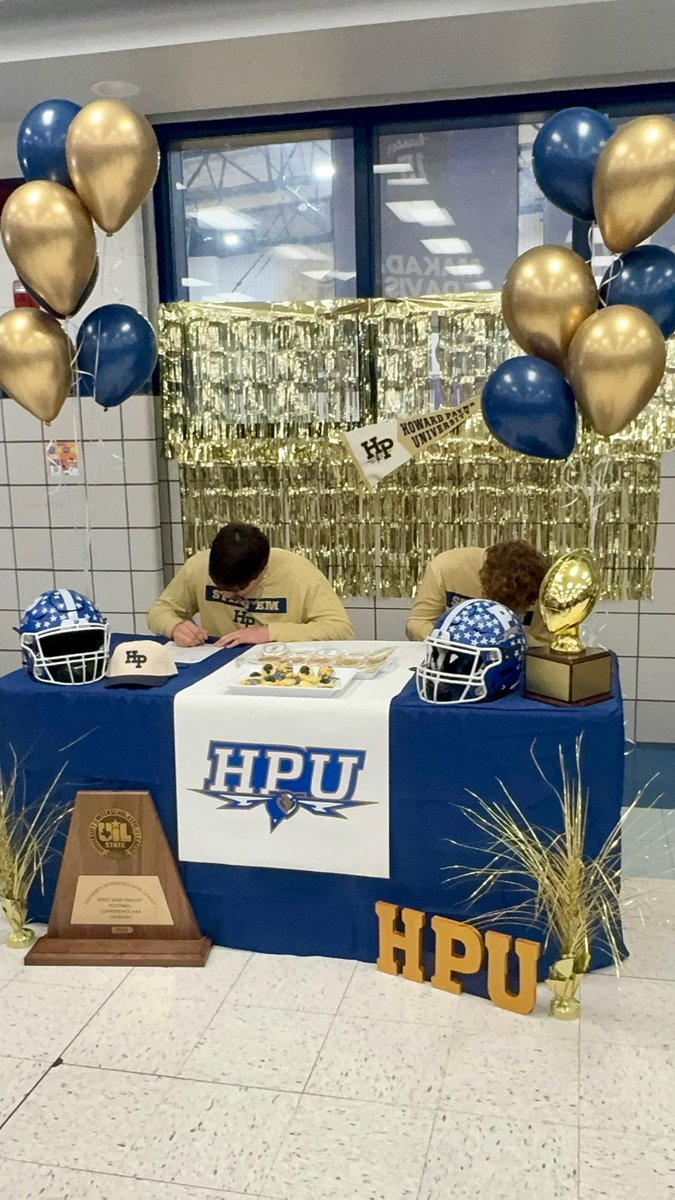 Mark Tullous tweet media