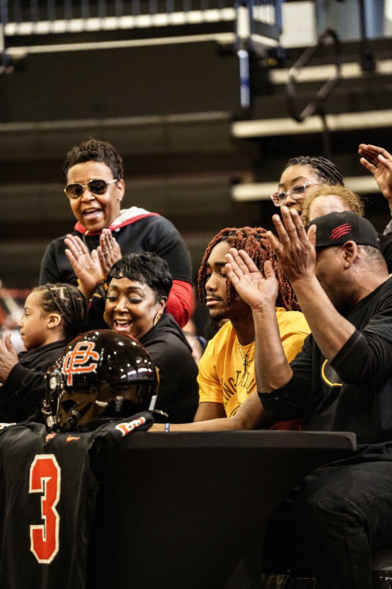 Putnam City High Football tweet media