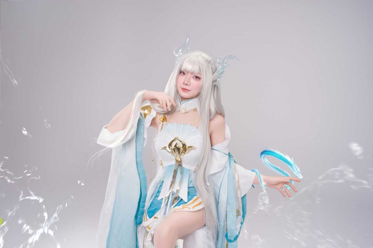 naai_wiwi's tweet photo. 🐚
•
📸: scott_3rs_photography (ig)
🖊️: lily.pstudio (ig)
Assistants: XDQ & Brando
•
#hokcosplay #xishi #西施王者荣耀 #西施 #cos https://t.co/EGpi8kDmiE