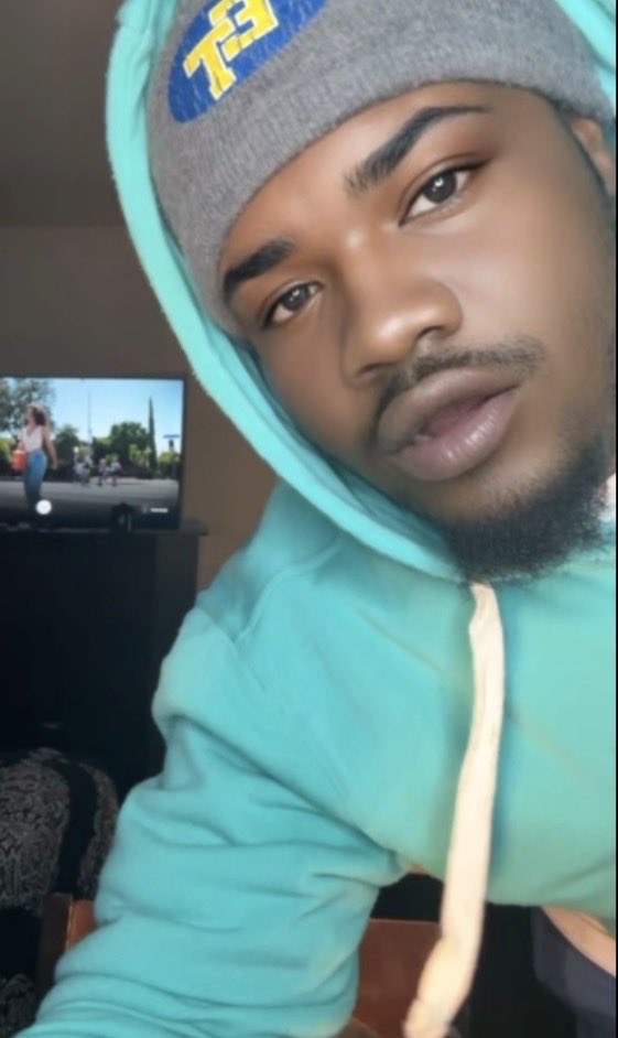 Solesof_Choc's tweet photo. @BDTRELILBROTHER Lmfaooooooooooooooooooo https://t.co/WZKOppgaix