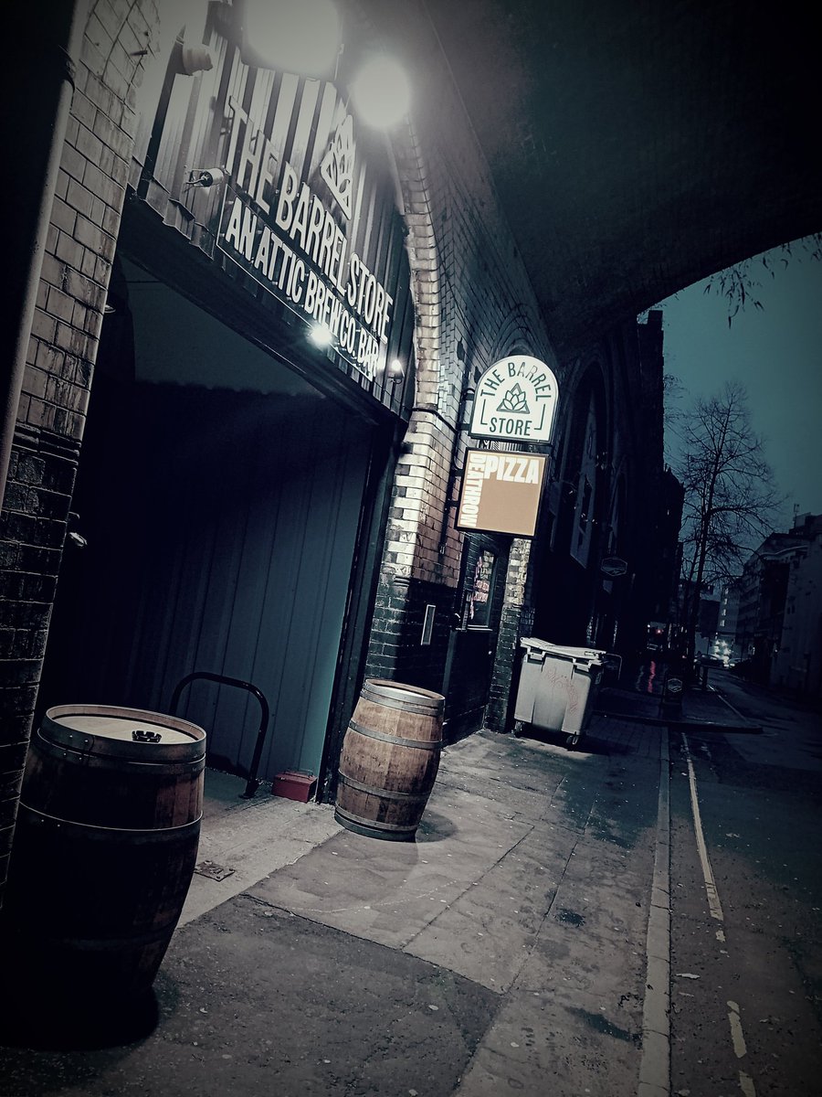 The Travelling Barman tweet media