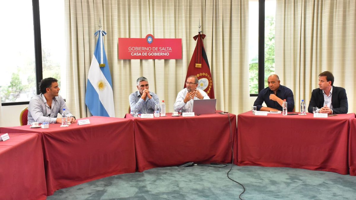 Ministro Camacho tweet media