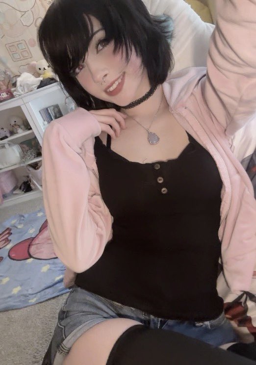 ellibear tweet media