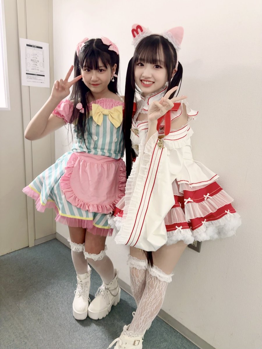 neiro_ymcitron's tweet image. おはねい〜！
この前のアイゲキさんでももにゃんとお写真を取りましたっꔛ♡
配信めっちゃ見てるけどリアルだと倍の倍可愛いかったです！(∩&amp;gt;ω&amp;lt;∩)
しかもちょー優しくて天使でしたっ！
またお写真撮りたいですっ！
  #ももにゃん  #可愛い @momonyan0909 
今日も元気に行ってらっしゃい！行ってきます
