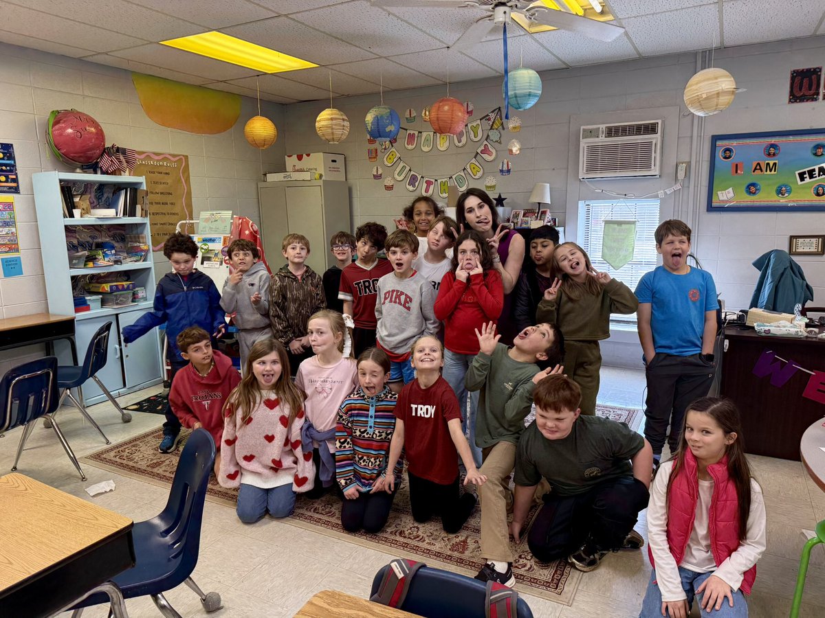 Amanda Curran ☼ tweet media