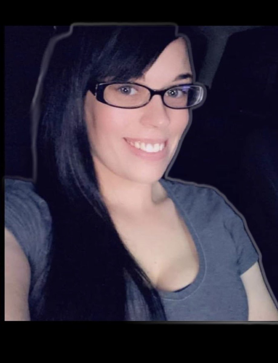 Cuckold77 tweet media