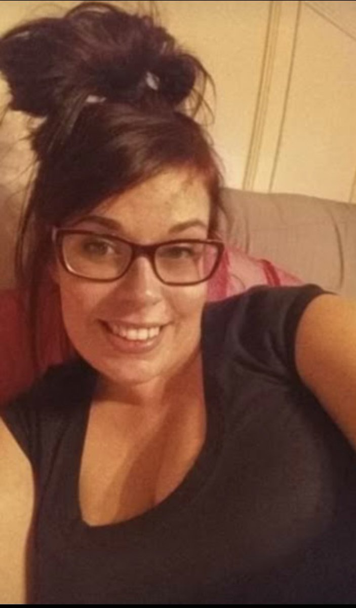 Cuckold77 tweet media