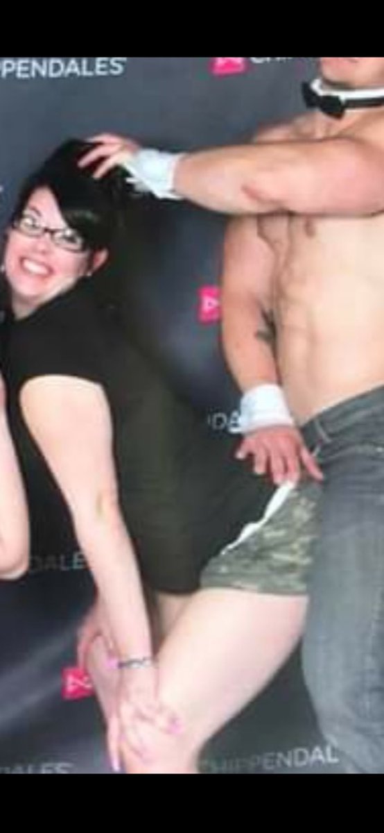 Cuckold77 tweet media