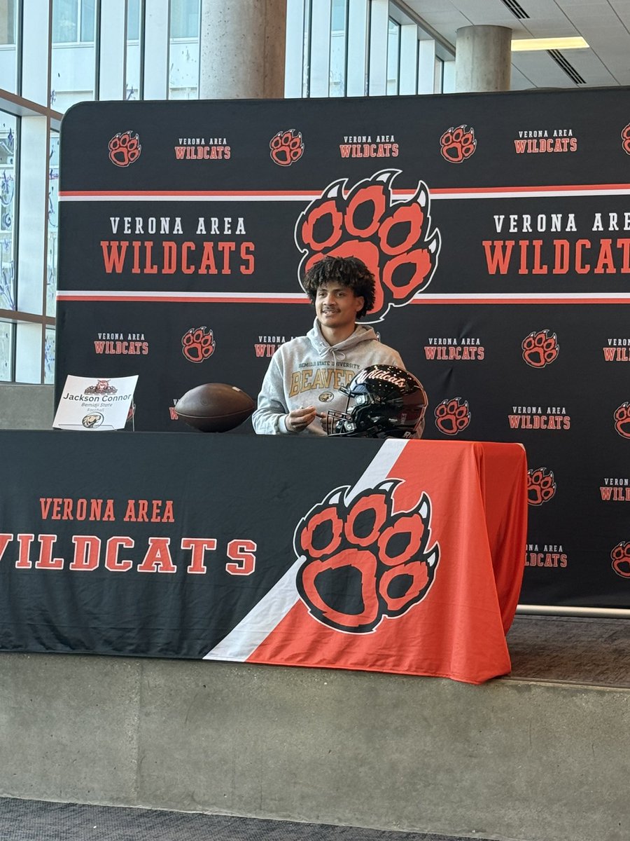 Verona Area Wildcat Football tweet media
