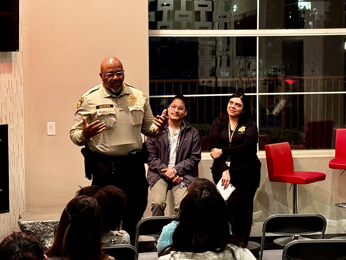 LVMPDBAC's tweet photo. Thanks to everyone who joined us for First Tuesday! Shoutout to Calypso Apartments, SafeNest, and LVMPD SVU! Mark your calendars for March 3rd at 5 PM at Bolden Area Command! 🗓️ 

#BoldenPride #BACFam #LVMPD #FirstTuesday #SafeNest #LVMPDSVU https://t.co/oFUt23fd7Q