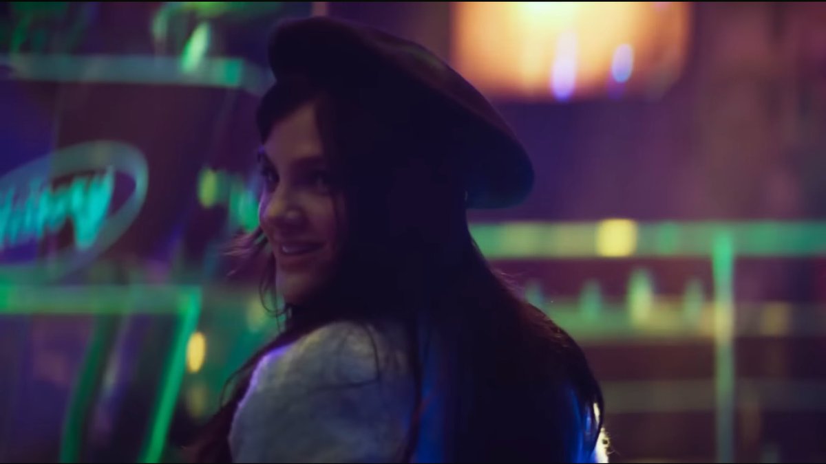 dotemath's tweet photo. SOCORRO! Debora Ozório e João Guilherme no trailer de “O rei da Internet” https://t.co/8Qy6DxyEK7