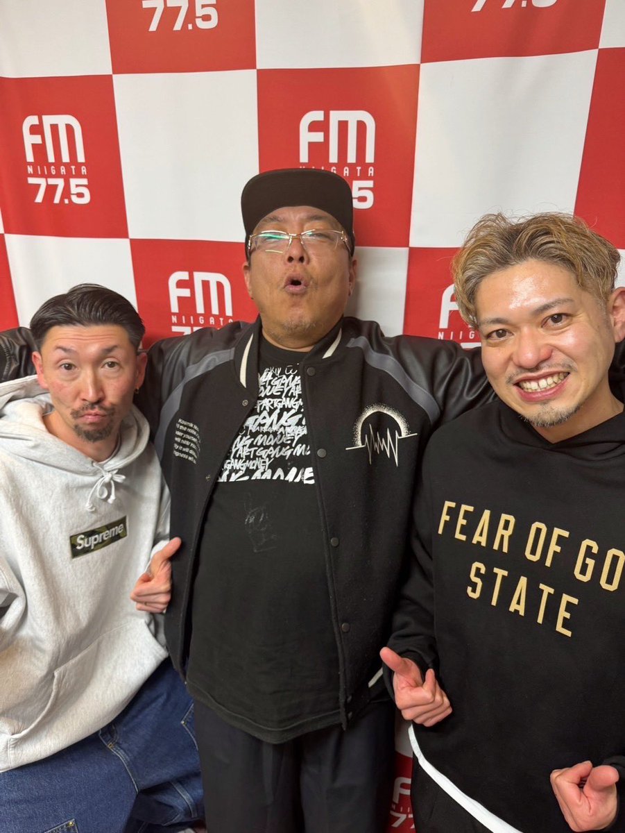 whitebasetaiki tweet media