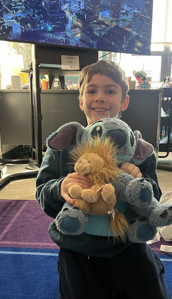 Mrs. Smith tweet media