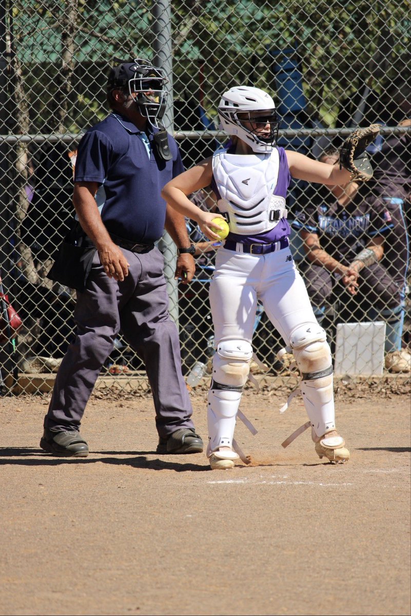 PiperClark2028's tweet photo. Happy National women and girls in sports day! i’m so thankful to be apart of such an amazing team with an amazing group of people who help me get better each day! #softball #uncommitted2028 #NationalWomenInSportsDay #thankful https://t.co/WkS7Mm4gyn