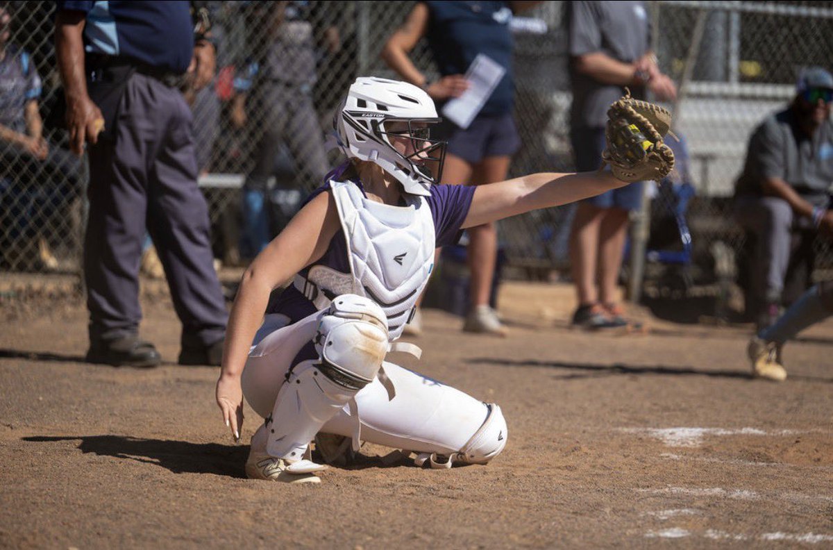 PiperClark2028's tweet photo. Happy National women and girls in sports day! i’m so thankful to be apart of such an amazing team with an amazing group of people who help me get better each day! #softball #uncommitted2028 #NationalWomenInSportsDay #thankful https://t.co/WkS7Mm4gyn