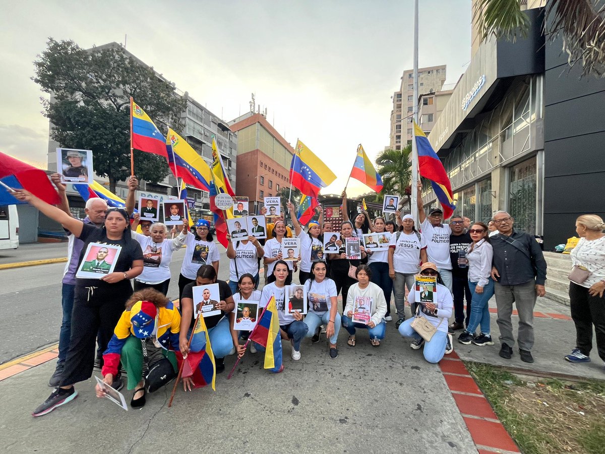 Comité por la Libertad de los Presos Políticos tweet media
