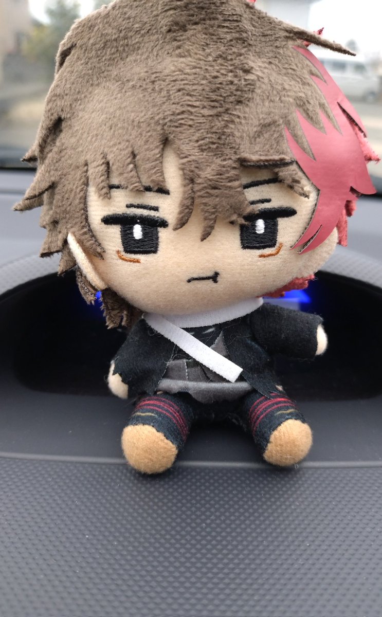 さーて…免許更新に行きますかね…
地味に遠いw肥前…お供頼むな😄