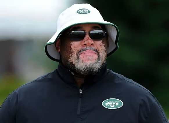 NYJetsTFMedia's tweet photo. The #Jets have hired Karl Dunbar as our DL coach

He was the #Jets DL coach when Rex Ryan was here

Welcome Home Karl ✈ https://t.co/ZVGIqXJ1fp