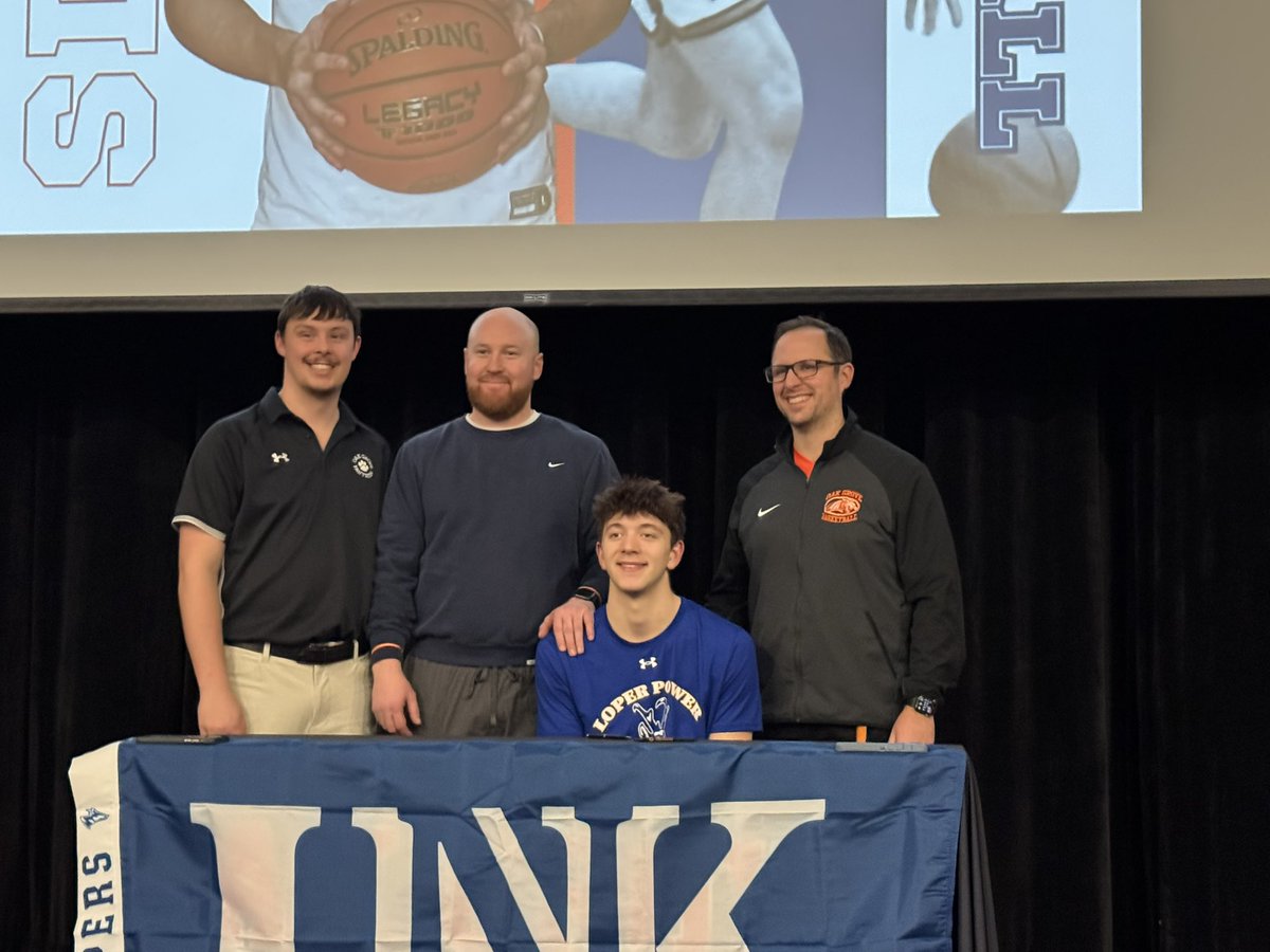 Sara Nadeau tweet media