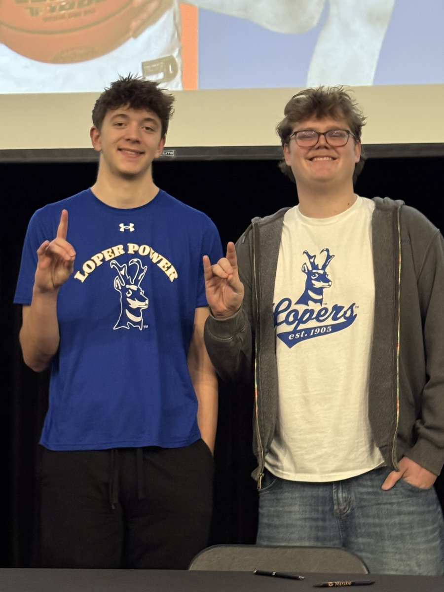 Sara Nadeau tweet media