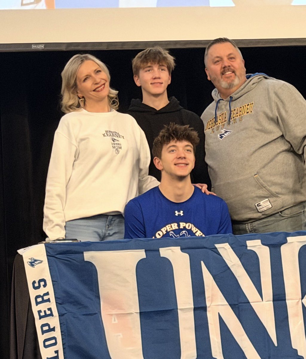 Sara Nadeau tweet media