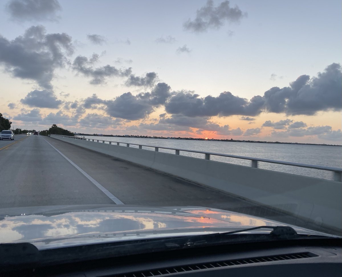 RacingToDisney's tweet image. Another beautiful drive home. #KeysLife