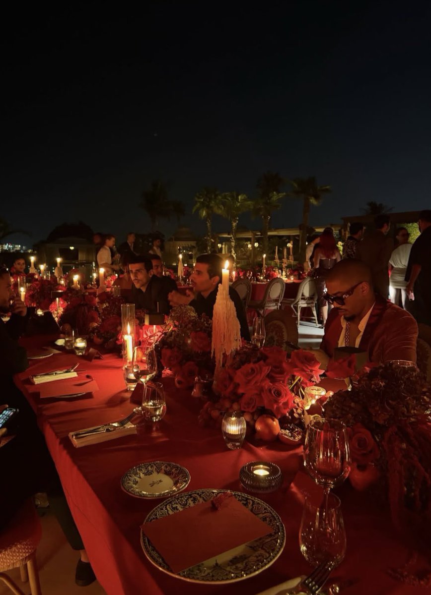 "Family isn't just about the blood that runs through our veins; it's about the people we care for and who are there when we need them most. Some friends end up becoming the brothers and sisters life forgot to give us." 🩸 $ALGO $XMR > $BTC $ETH $SOL $XRP $ADA $HBAR $GOLD $SILVER